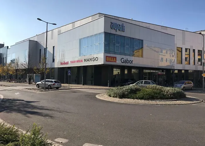 Centroom * Pieszczany